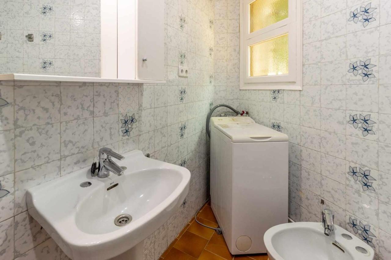 Cubells 1 Cerca De La Playa Con Parking Apartamento *